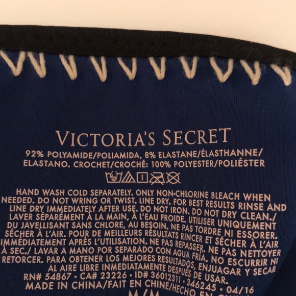 Victoria’s Secret crochet hipster bikini bottoms - Picture 4 of 5